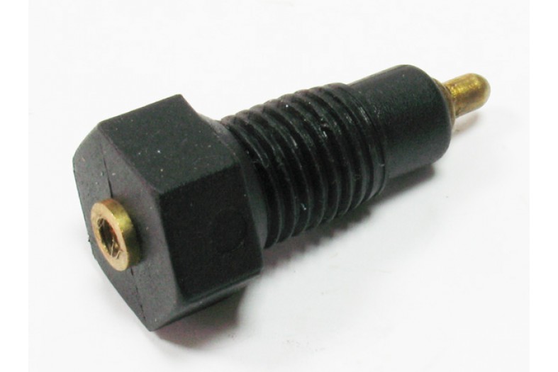 377000-001-0000 | LU049890 Датчик включенной передачи